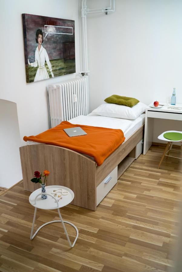 Biohotel Schloss Kirchberg Kirchberg an der Jagst Dış mekan fotoğraf